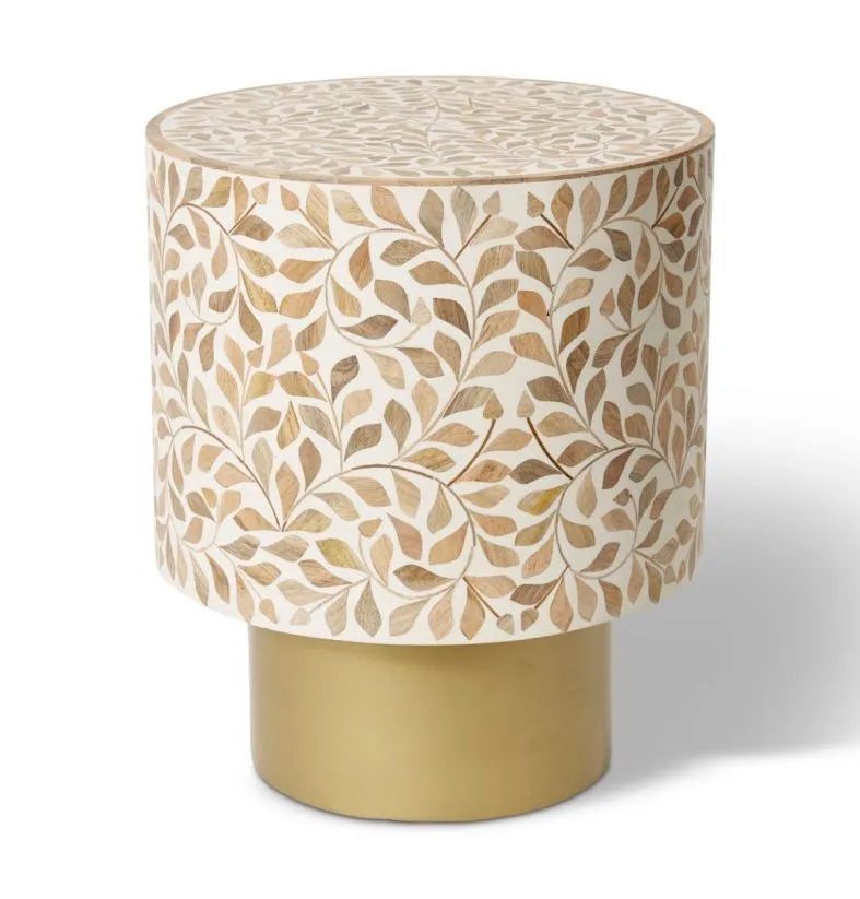 
            
                Load image into Gallery viewer, Karik Side Table - Natural
            
        