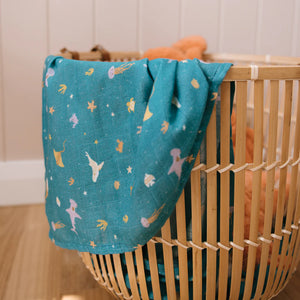 Ocean Creatures Marine Muslin Wrap Swaddle || FOX & FALLOW