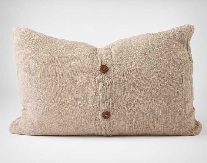 
            
                Load image into Gallery viewer, Raffine Linen Cushion || EADIE LIFESTYLE
            
        