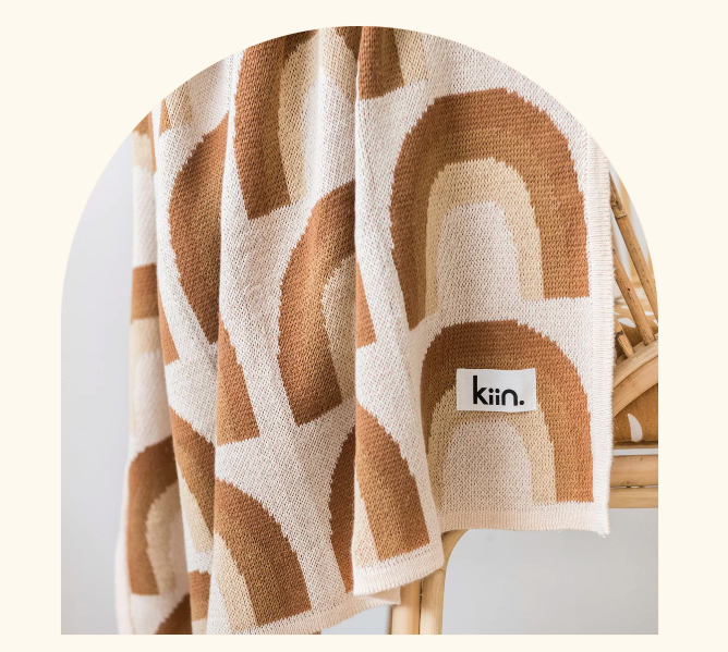 Organic Cotten Knitted Rainbow Blanket ||  KIIN
