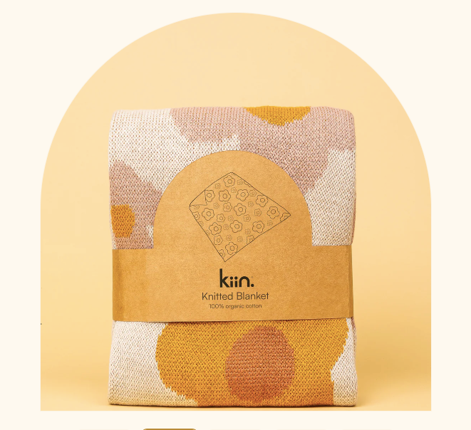 
            
                Load image into Gallery viewer, Organic Cotten Knitted Bloom Blanket ||  KIIN
            
        