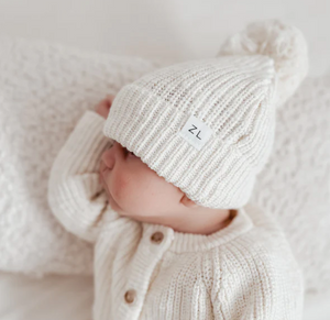 
            
                Load image into Gallery viewer, Beanie - Coconut (0-3M) || ZIGGY LOU
            
        