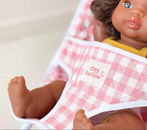 
            
                Load image into Gallery viewer, Dolls Pram - Pink Gingham || TINY HARLOW
            
        