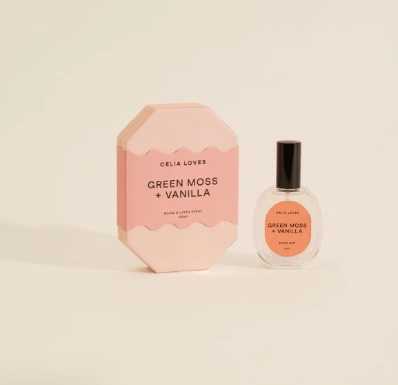 Green Moss + Vanilla Room Spray ||  Ceila Loves