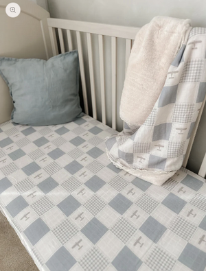 Wright Flyer Organic Fitted Cot Sheet  || POP YA TOT